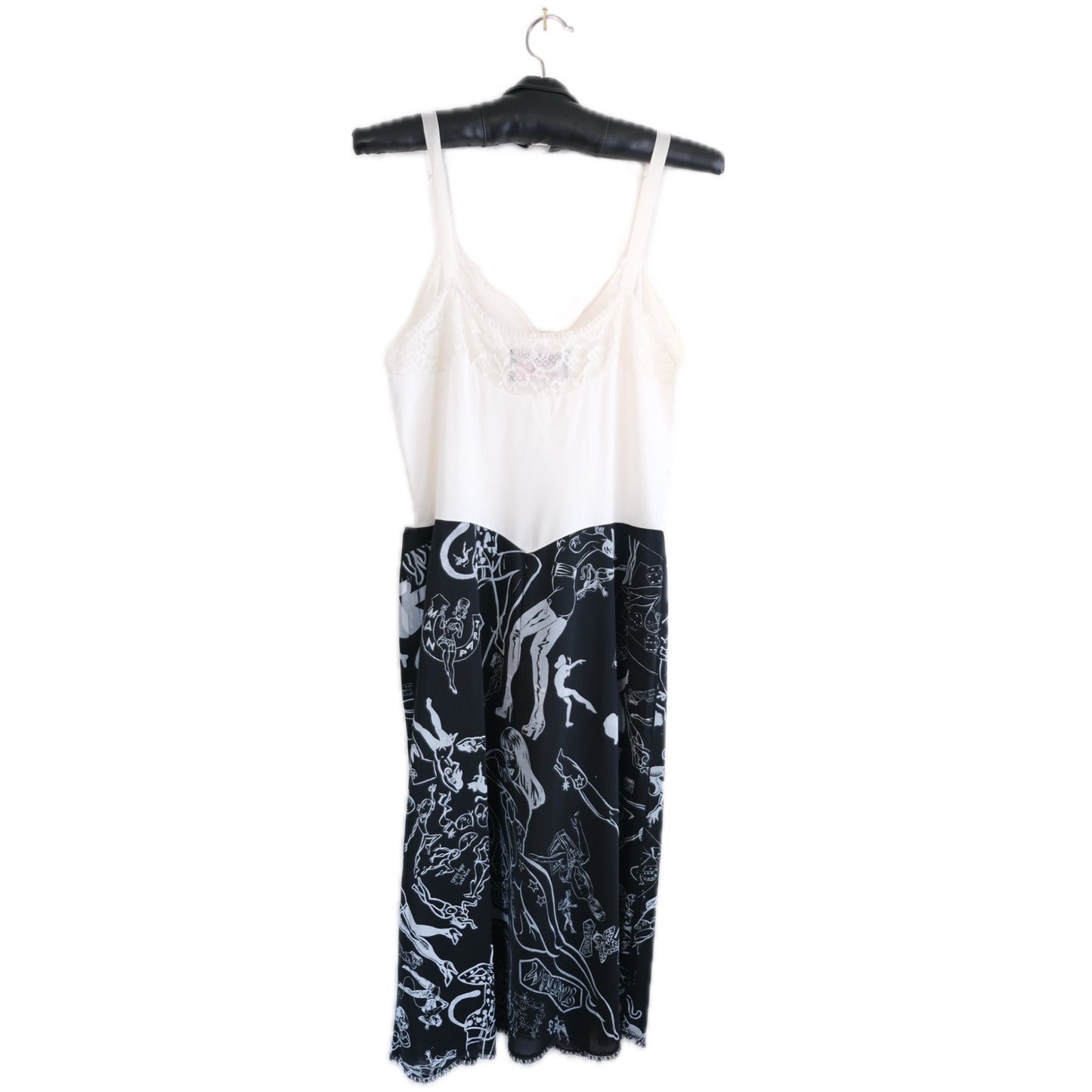Black B!tch Print Slip 1/5