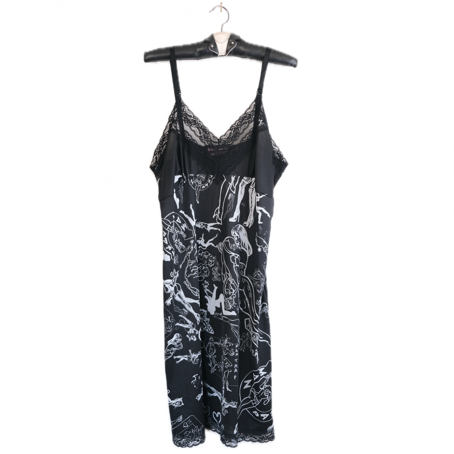 Black B!tch Print Slip 5/5