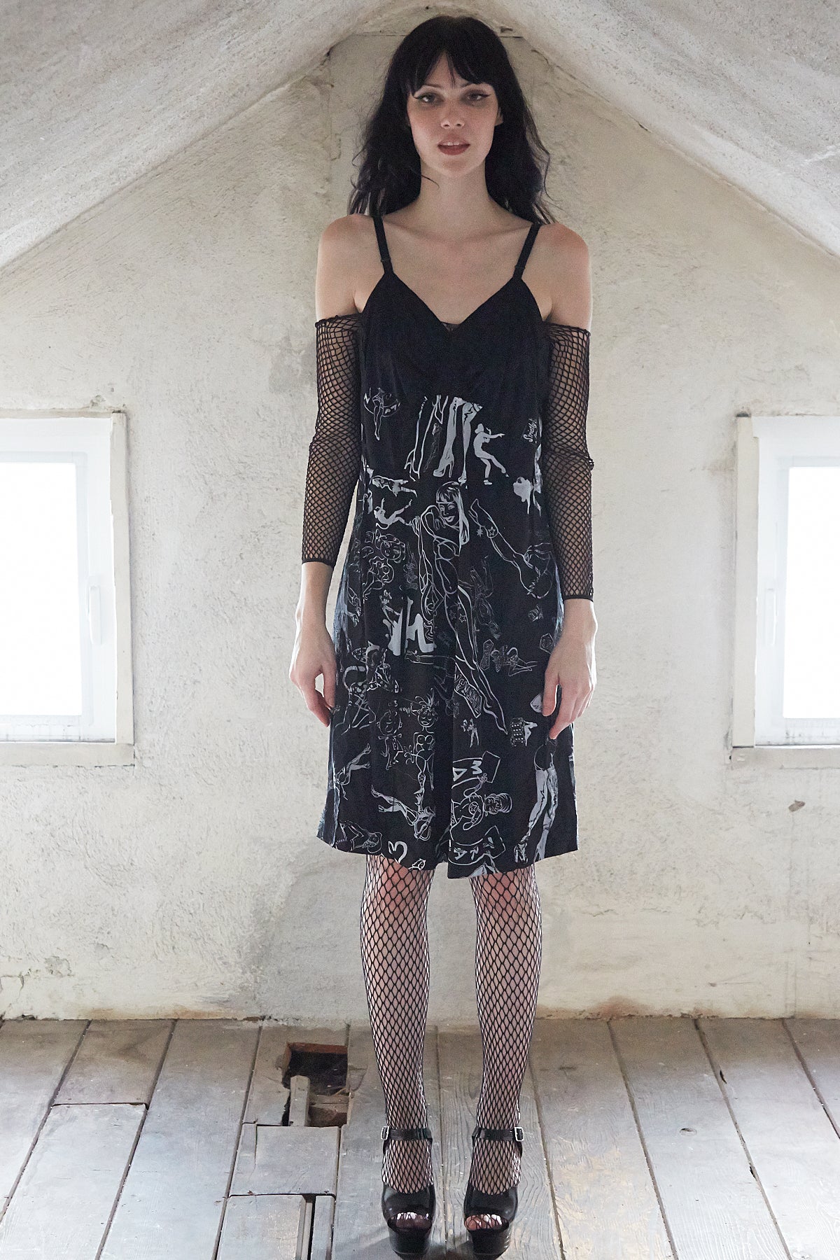 Black B!tch Print Slip 4/5