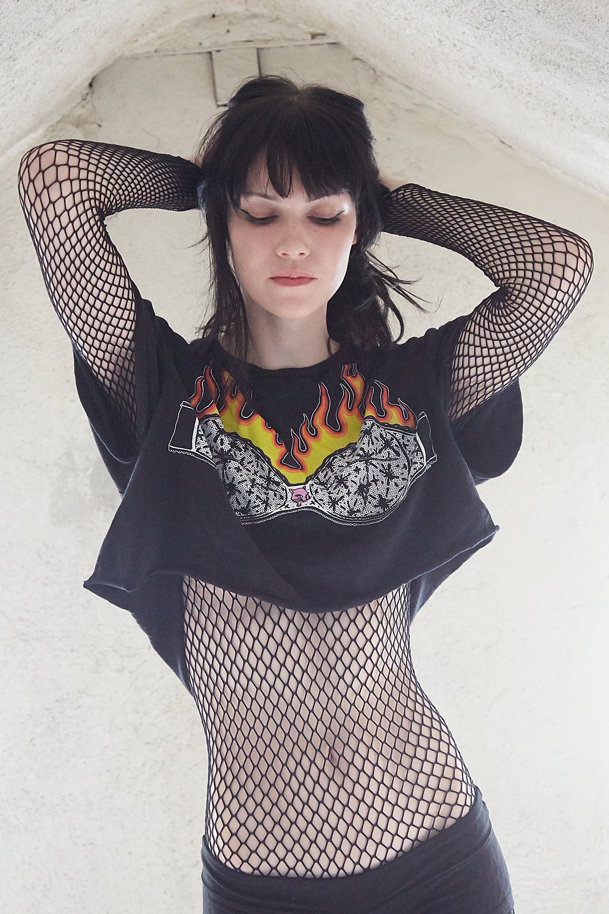 FLAMING BRA TEE